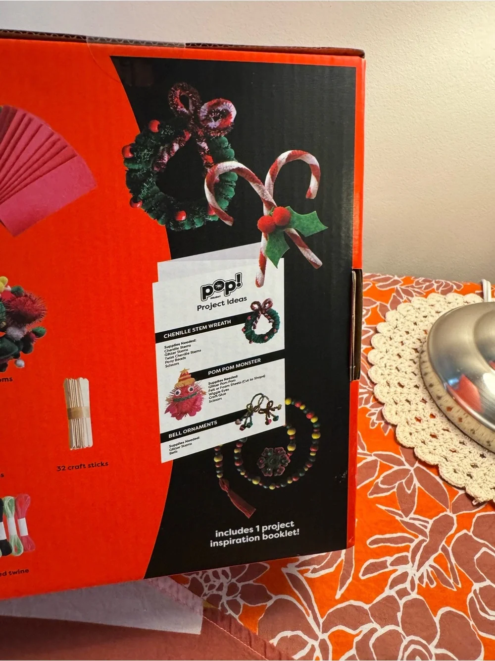 artPOP! Holiday Craft Construction Kit 1,800 pieces